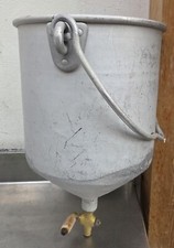 Fettseier Fetteimer Alueimer Aluseier Alukanne Ablaßhahn Alutrichter Trichter