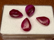 Edelstein Rubin rot Roh  / CN