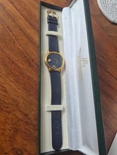 Sammlerstück Armbanduhr Aufbau Dresdner Frauenkirche mit Stein!