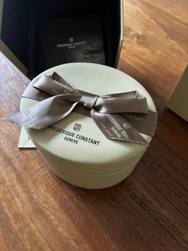 Frederique constant uhrenbox - frederique,