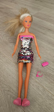 Barbie / Steffi Love Looks - Puppe mit Fashion-Zubehör / 3 Outfits - Original
