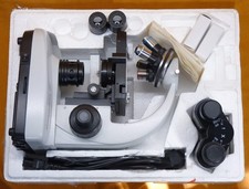 binokulares Arzt Labor