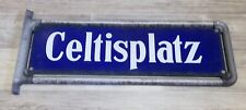 alt Emailschild Schild Straßenschild Ausleger beidseitig CELTISPLATZ Bodenfund