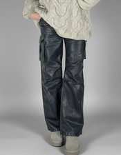 Kunstlederhose weites Bein