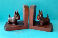 Vintage Paar Holz Buchstützen Hund Scotch Scottish Terrier / Schnauzer ? stehend
