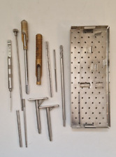 Koffer mit 12x Synthes DHS