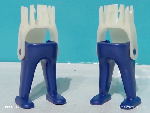 Playmobil dunkelblaue beine - playmobil,