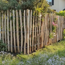 Staketenzaun aus haselnussholz - aus,