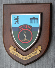 GB "229 Berlin Signal Squadron" Berlin Brigade Wall Plaque Regimentswappen