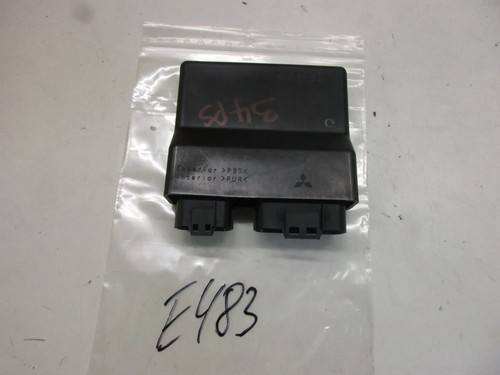 Steuergerät e483 suzuki - e483., sfv
