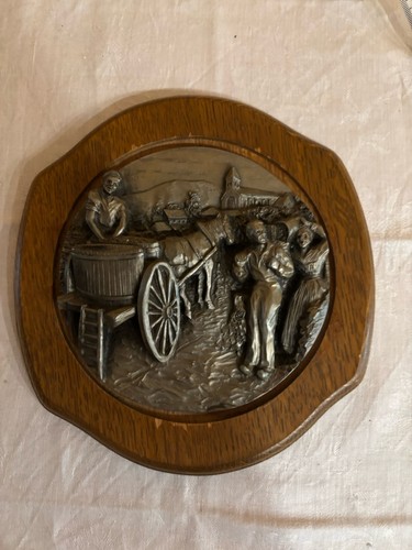 Zinn relief weinlese auf - zinn,