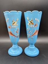 Paar Opalglas Vasen blau Emaillemalerei 22 cm antik Opalinglas Historismus alt