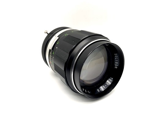 Soligor 135mm 8 objektiv - 1:2.8,