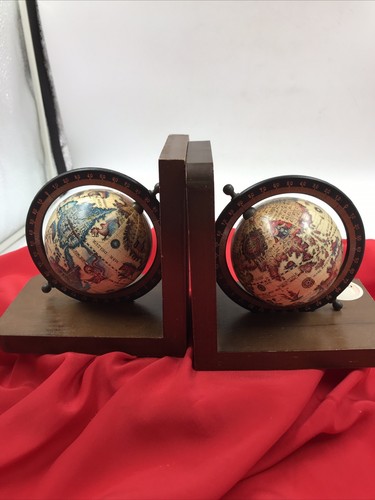 Buchstützen globus holz - buchstützen,