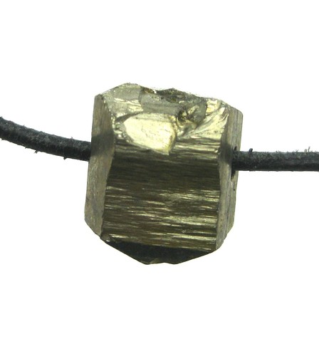 Rohstein gebohrt pyrit würfel - rohstein,