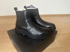 Lawrence Grey Chelsea Boots