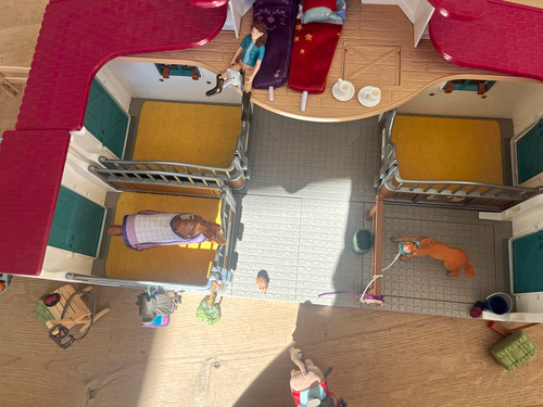 Schleich pferdestall spielset - pferdestall,