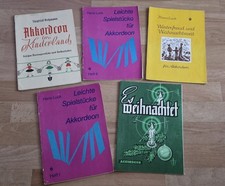 5 Akkordeon Notenhefte /