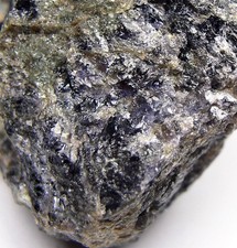 CORDIERIT aus den Pegmatiten