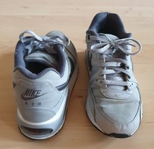 Tolle graue Nike Air Max in Gr. 44, anschauen lohnt.