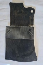 ORIGINAL MERCEDES-BENZ W124 S124 FUßMATTE TEPPICH VORN LINKS SCHWARZ 1246801740