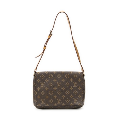 Louis vuitton musette tango - vuitton,