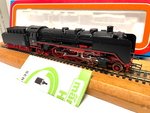Märklin dampf 334 - dampf, db