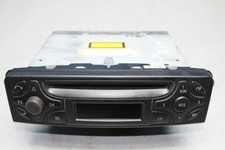 Audio 10 Autoradio Radio CD A2038202686 BE6021 Mercedes W639 Vito Viano Bj.05