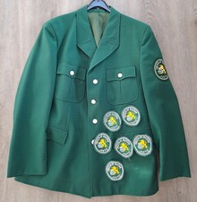 Alte grüne Justiz Uniform