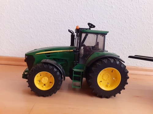 John deere traktor - john,
