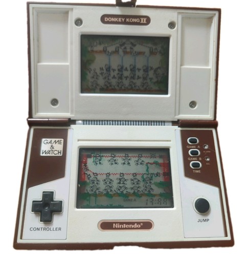 Nintendo game watch - game,