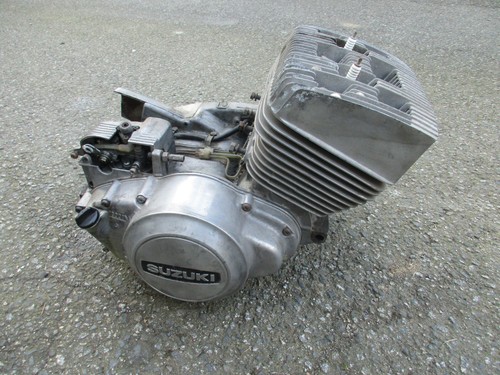 Suzuki 250 motor komplett - gt,