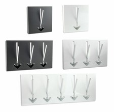 Design Wandgarderobe Pfeile