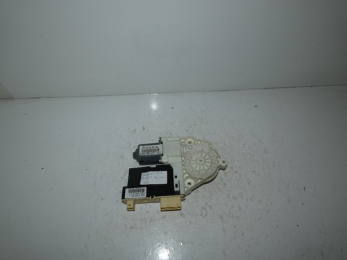 Fensterhebermotor vorn links
