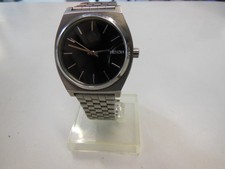 Nixon The Time Teller