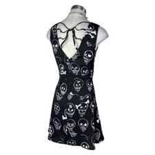 VOODOO VIXEN SKULL ROCKABILLY