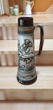 Liter bierkrug bei tanz und - liter, "bei