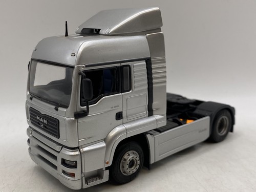 Minichamps man artic - man,