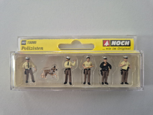 Noch 15095 polizisten mit - noch, hund