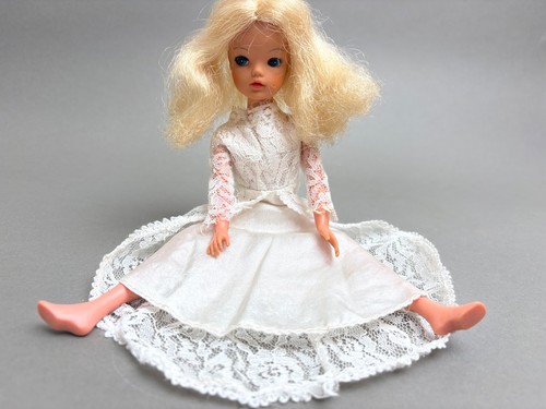 Vintage sindy pedigree star - vintage,