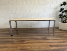 Mauser Schreibtisch Ahorn grau 4 Beine 200x80cm Kabelwanne