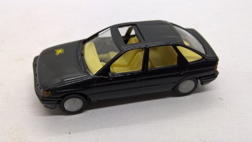 Praliné ford escort - ford, ghia
