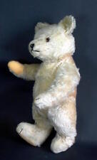 schöner alter Teddybär um