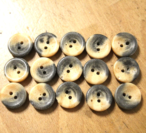 Beige schwarze knöpfe - ,