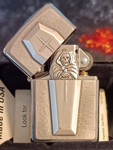 Zippo trick coffin skeleton - zippo,