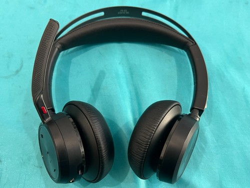 Plantronics poly voyager focus - plantronics,