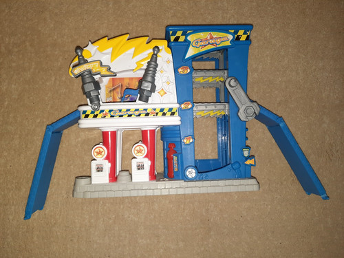 Matchbox hero city - auto, garage