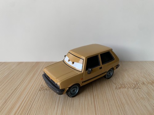 Disney pixar cars - cars, hugo