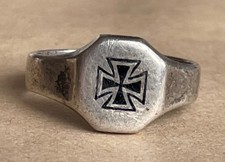 Original patriotischer Ring mit Eisernes Kreuz - Motiv, 1 Weltkrieg