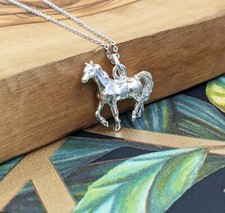 Sterling Silber massiv 925 elegant Show Pony Pferd Anhänger Halskette Muttertag